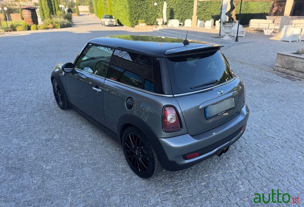 2008' MINI Cooper S 3 Portas photo #5