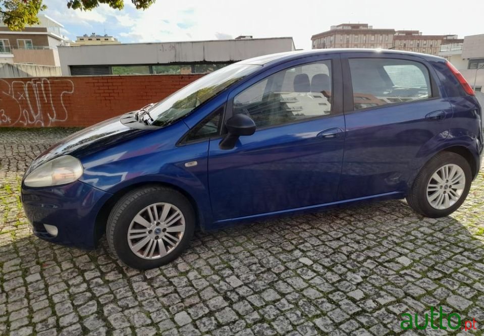 2006' Fiat Grande Punto photo #2