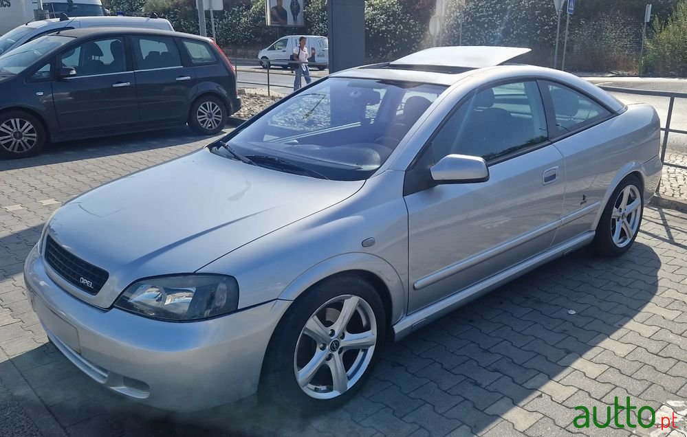 2001' Opel Astra 1.8 16V photo #5
