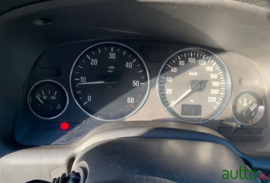 2003' Opel Astra Caravan photo #3