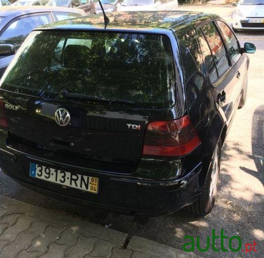 2001' Volkswagen Golf IV photo #1