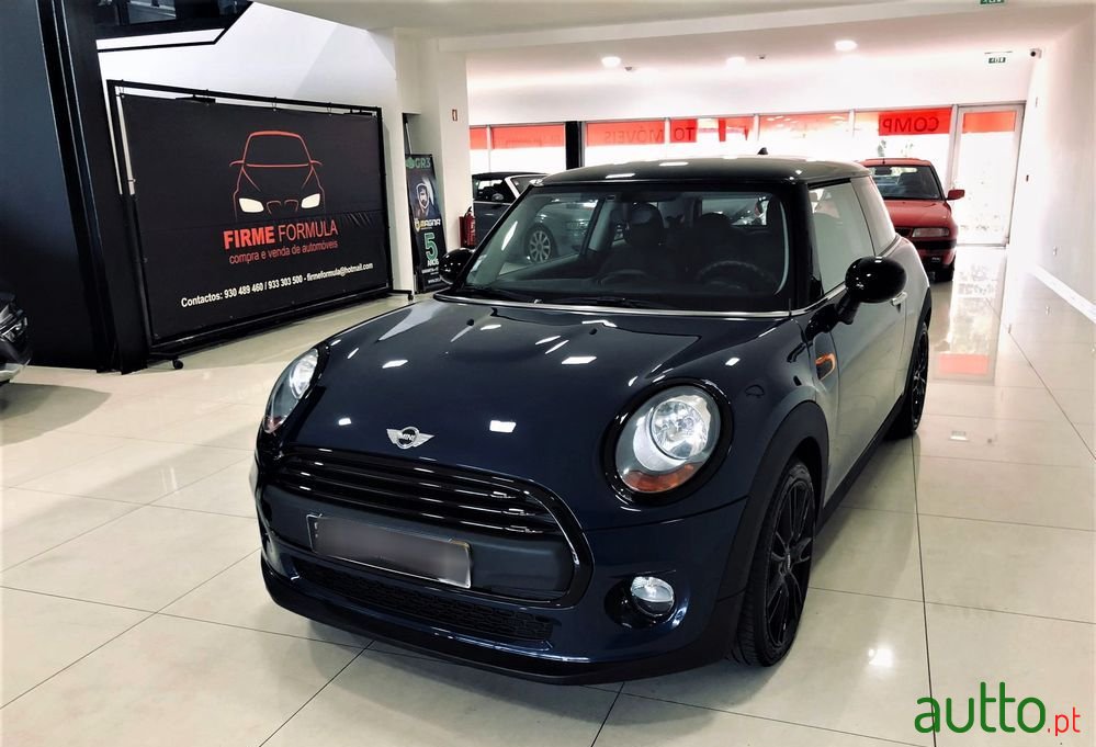 2014' MINI One D photo #5