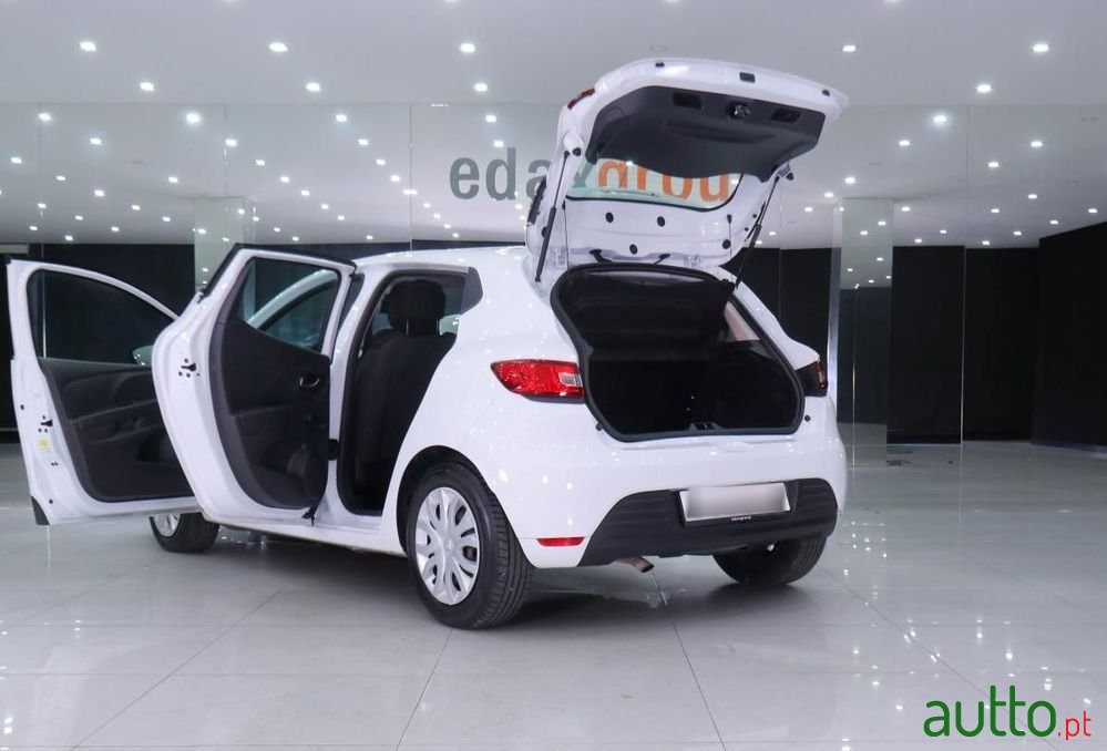 2018' Renault Clio 1.5 Dci Zen photo #5