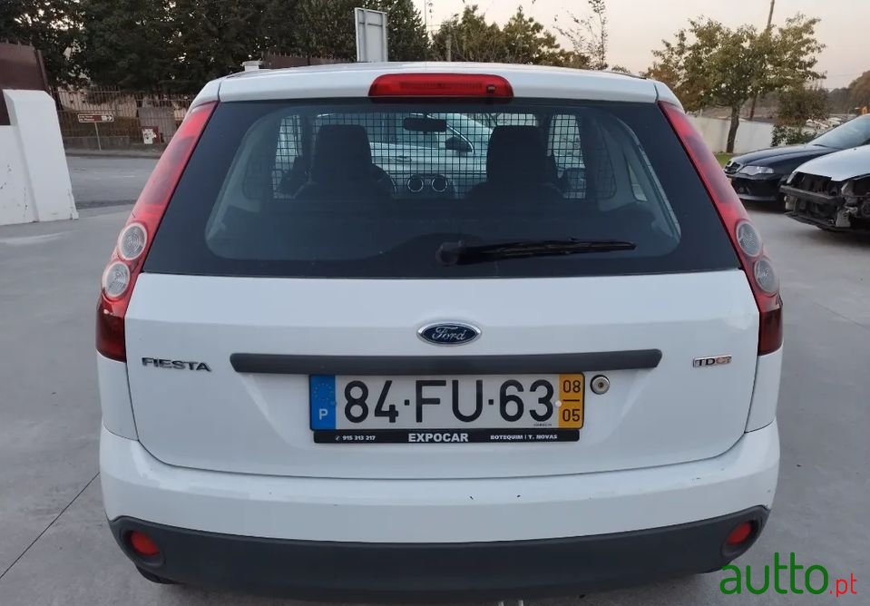 2008' Ford Fiesta photo #5