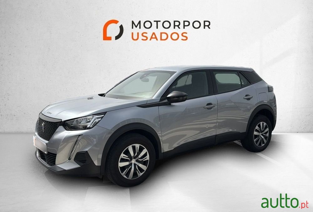 2023' Peugeot 2008 1.2 Style photo #1