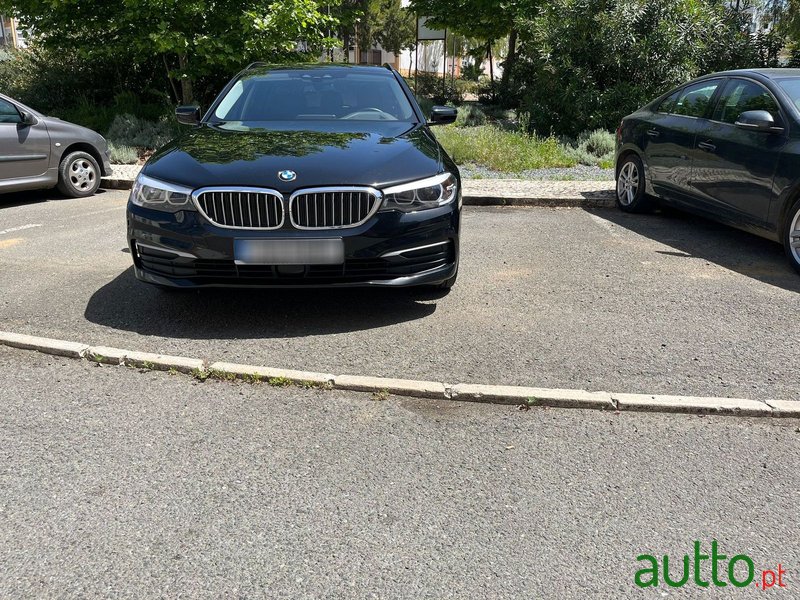 2017' BMW 520 photo #4