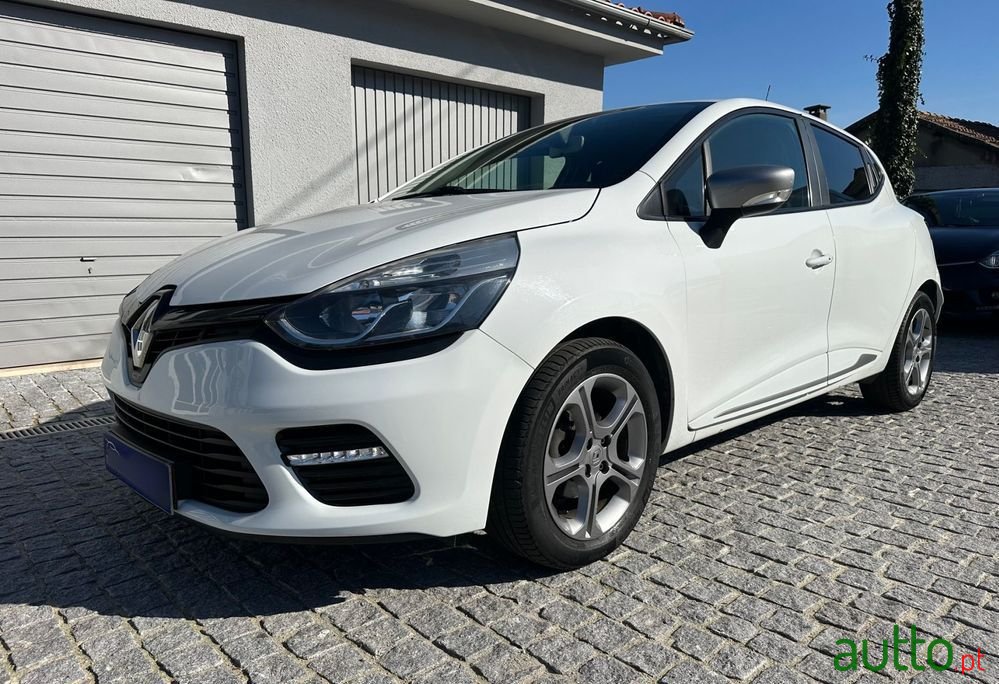 2016' Renault Clio 0.9 Tce Gt Line photo #1