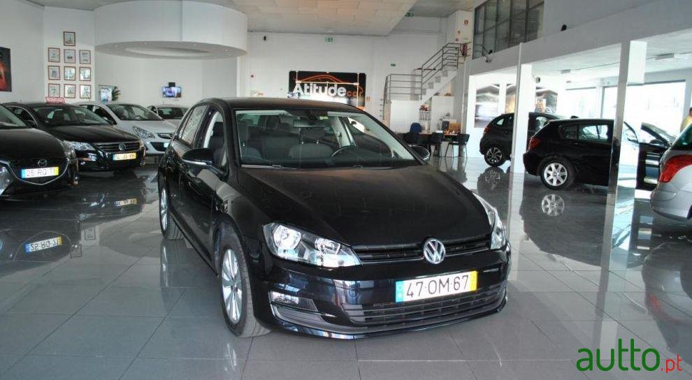 2014' Volkswagen Golf 1.6 Tdi Best Edition photo #1