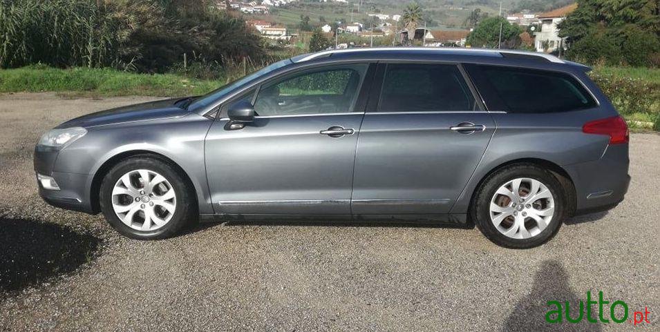 2008' Citroen C5 Tourer photo #2