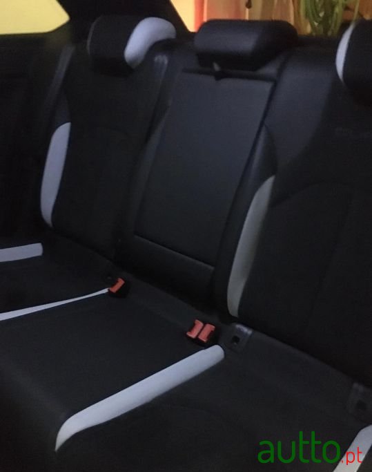 2016' SEAT Leon photo #6