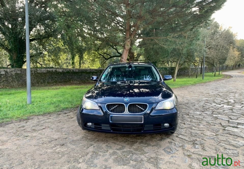 2006' BMW 520 photo #2