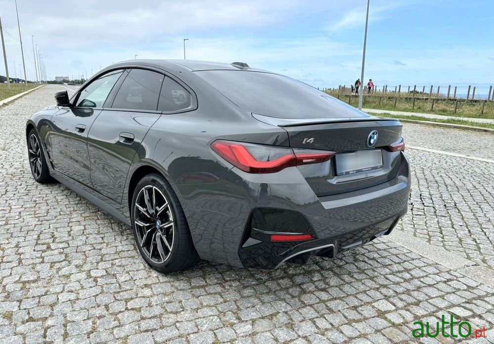 2022' BMW i4 M50 photo #5