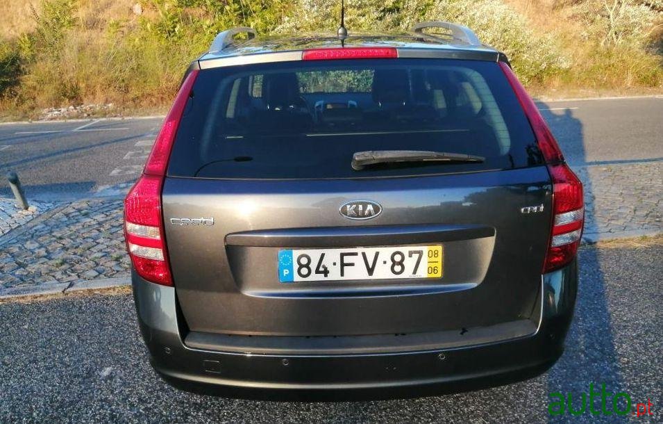 2008' Kia Ceed Sw photo #1