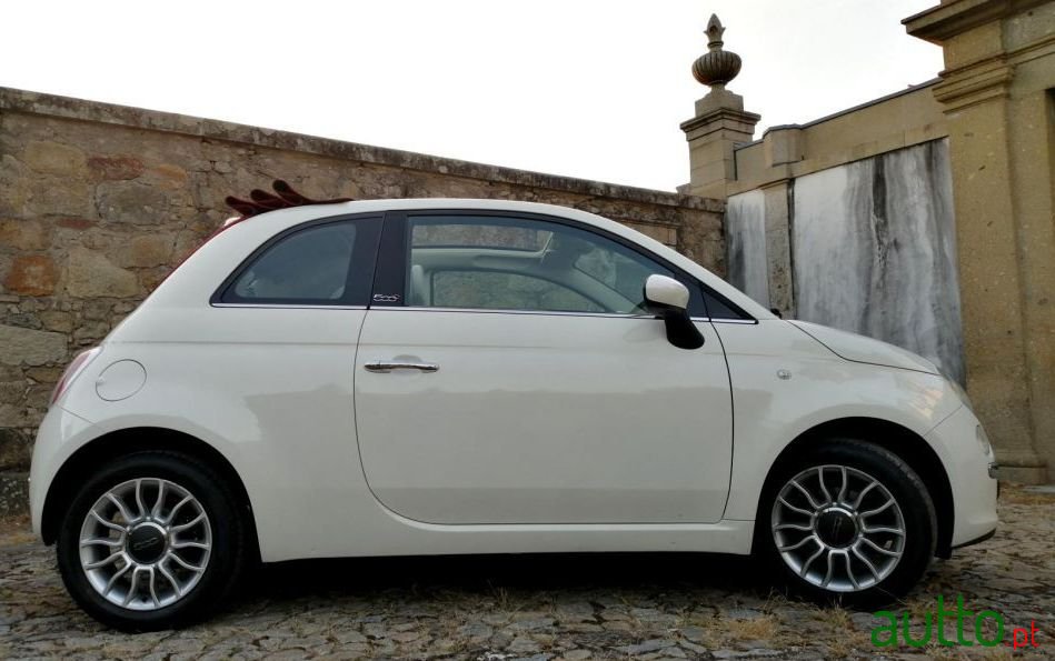2010' Fiat 500C photo #4