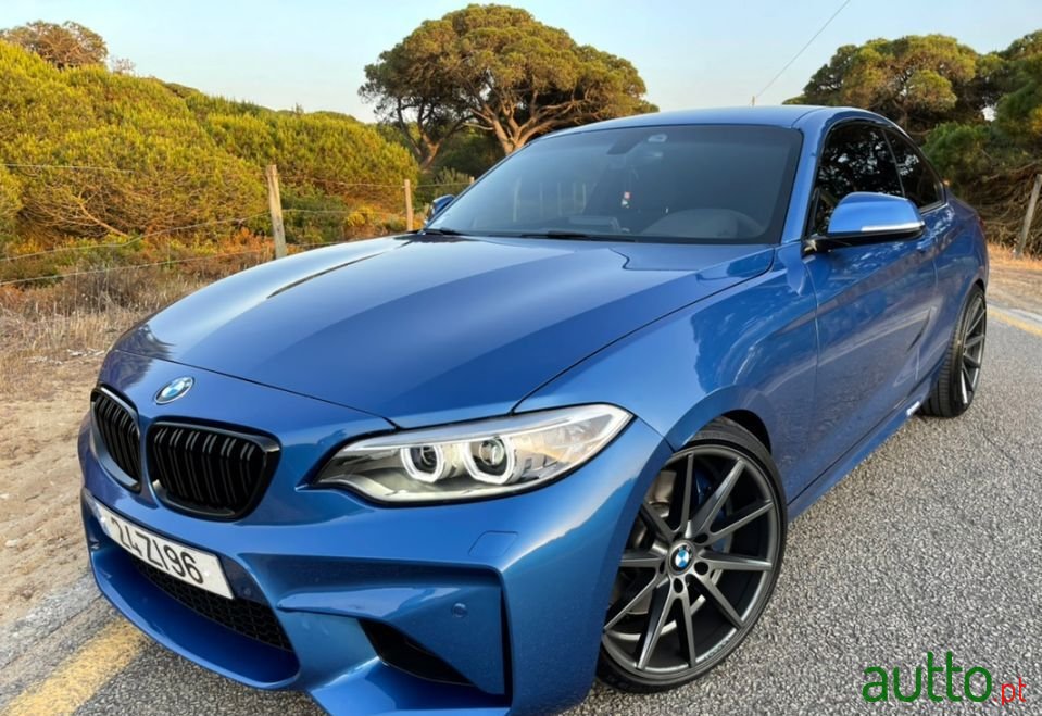 2016' BMW 220 photo #1