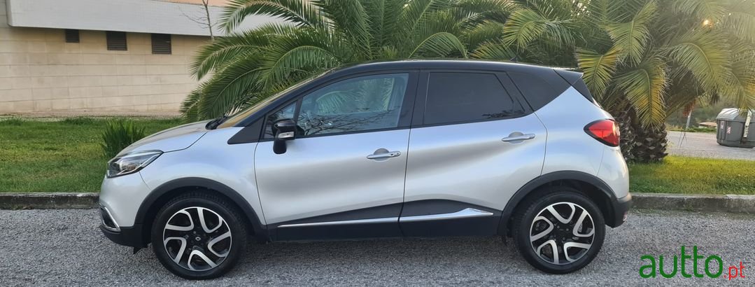 2015' Renault Captur photo #2