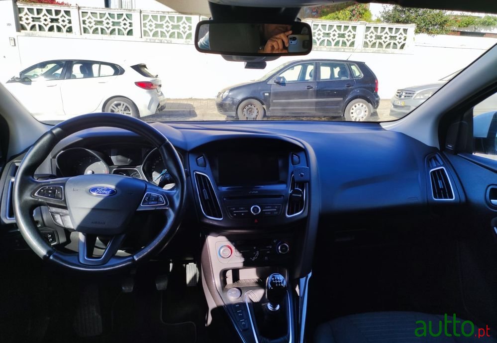 2017' Ford Focus Sw photo #6