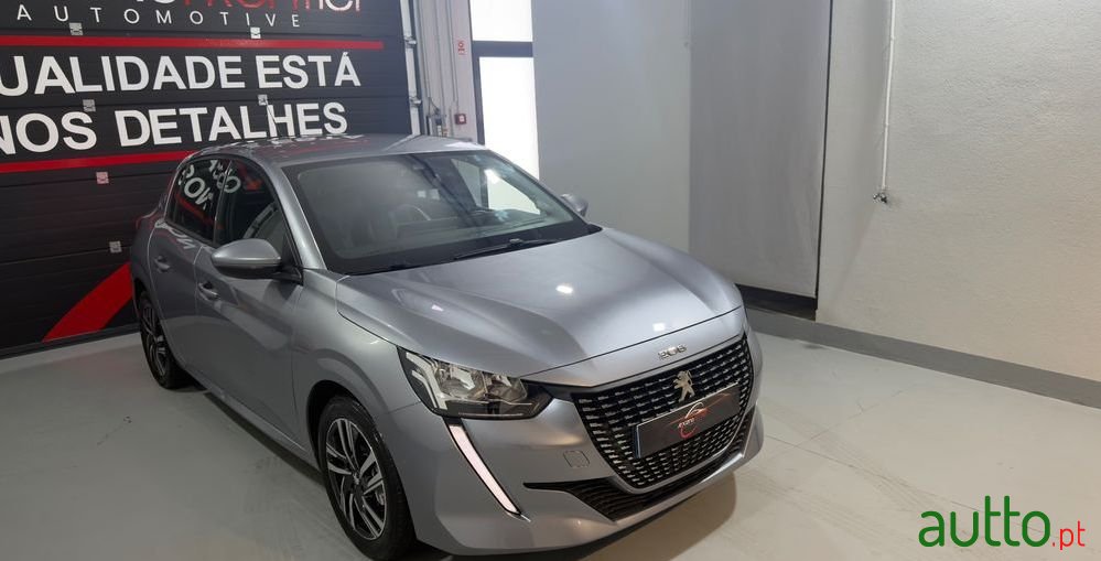 2019' Peugeot 208 photo #5