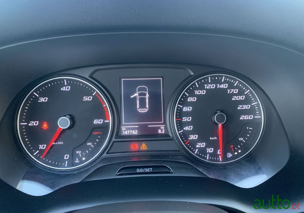 2017' SEAT Ateca 1.6 Tdi Style photo #3