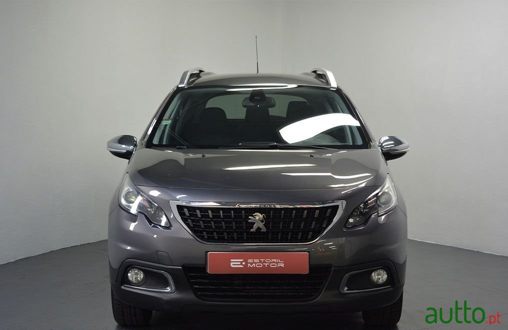 2017' Peugeot 2008 photo #2