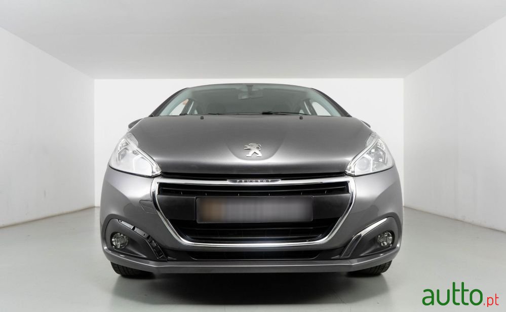 2019' Peugeot 208 1.2 Puretech Access photo #3