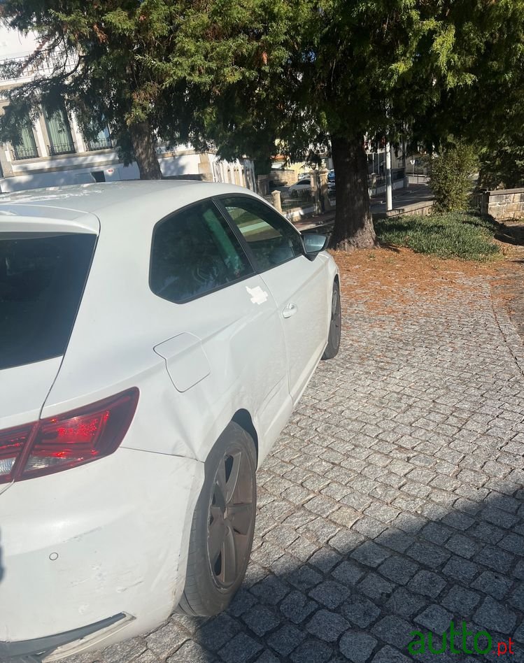 2014' SEAT Leon 2.0 Tdi Fr S/S photo #2