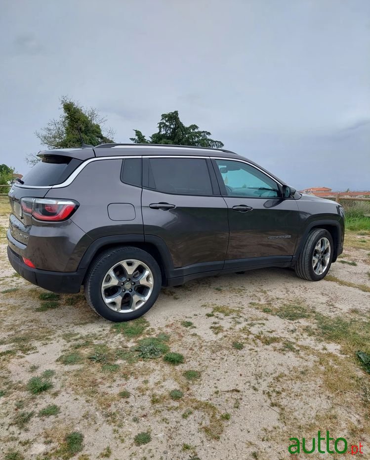2019' Jeep Compass 1.6 M-Jet Limited photo #3