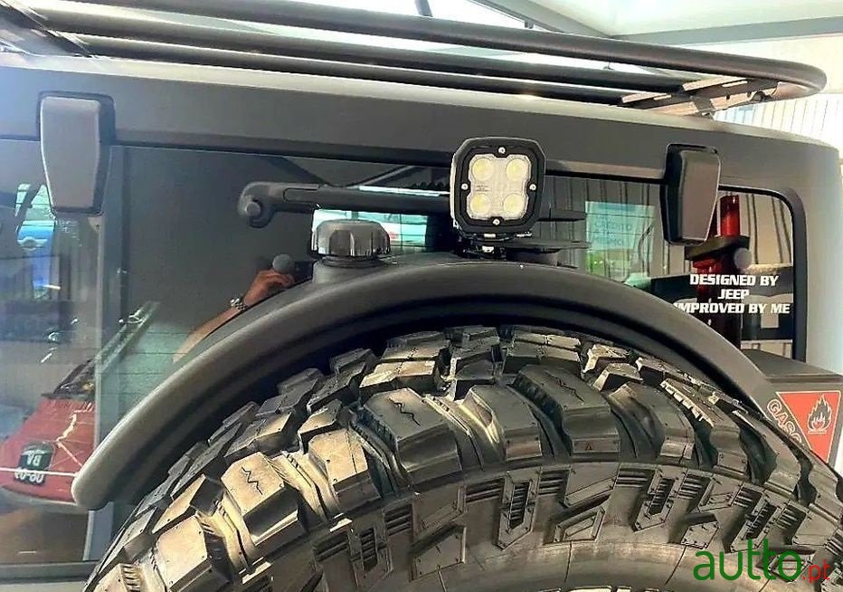 2014' Jeep Wrangler photo #5