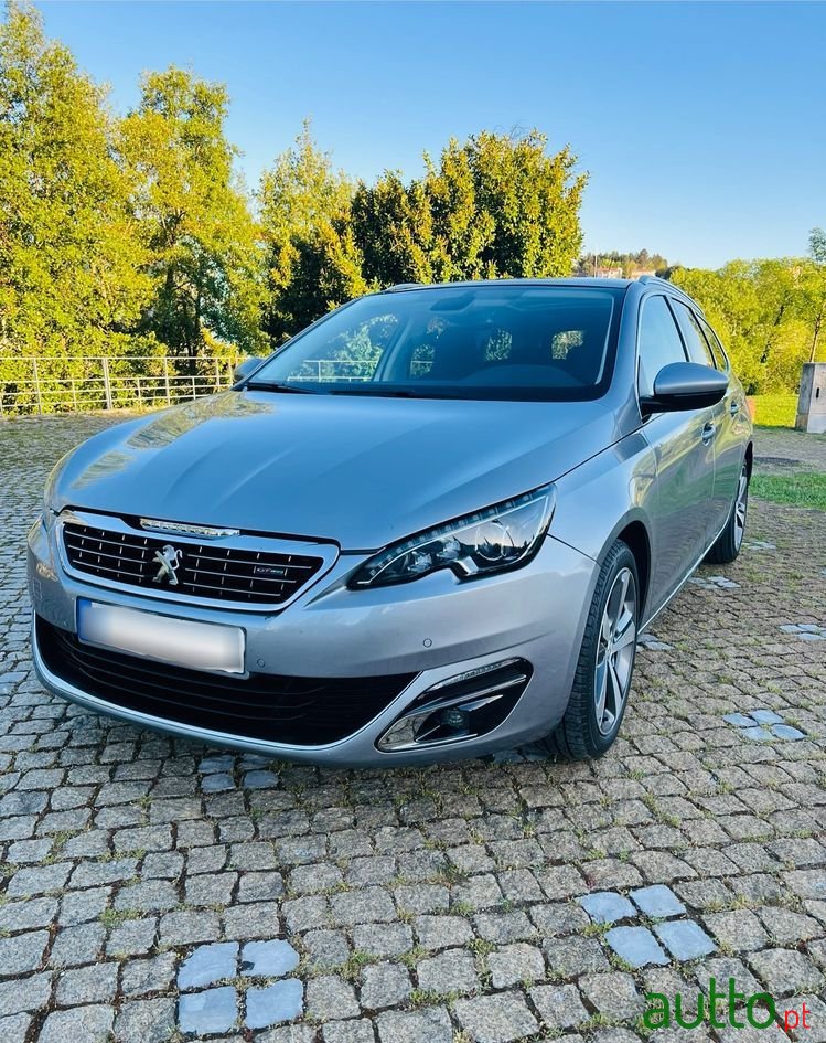 2015' Peugeot 308 Sw photo #1