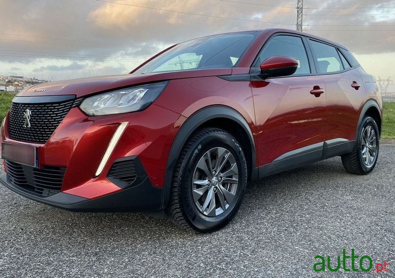 2020' Peugeot 2008 photo #4