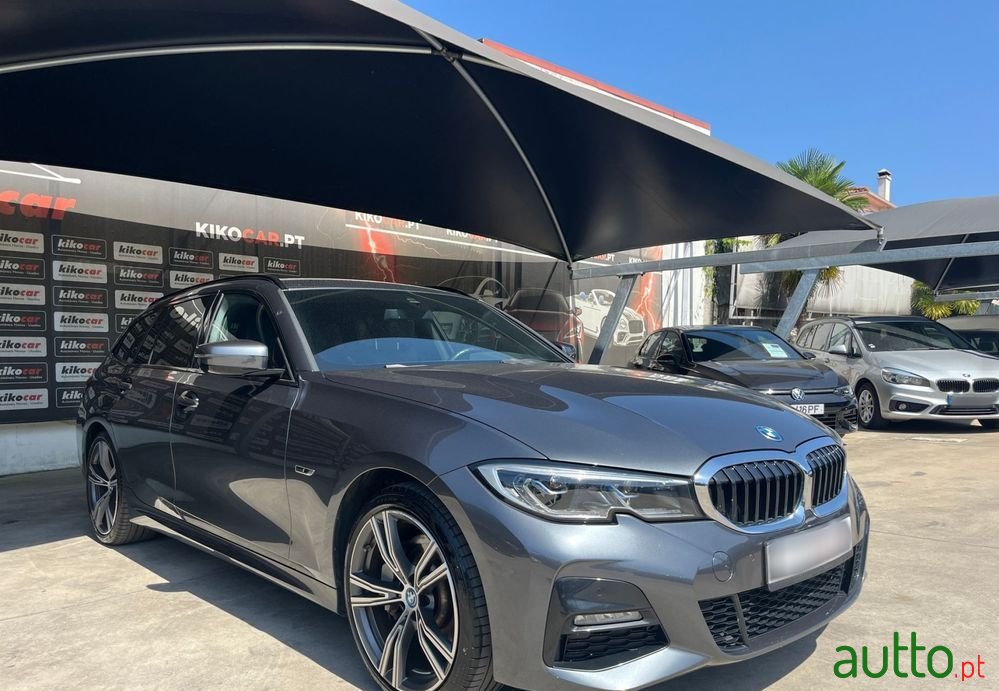 2022' BMW Série 3 photo #1