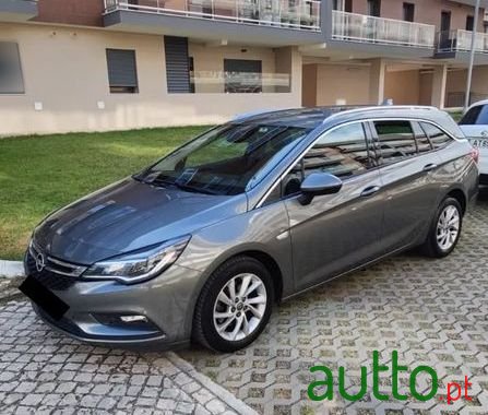 2017' Opel Astra Sports Tourer photo #1