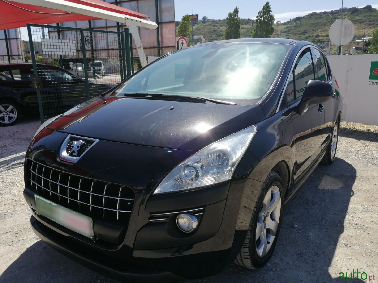 2011' Peugeot 3008 photo #3