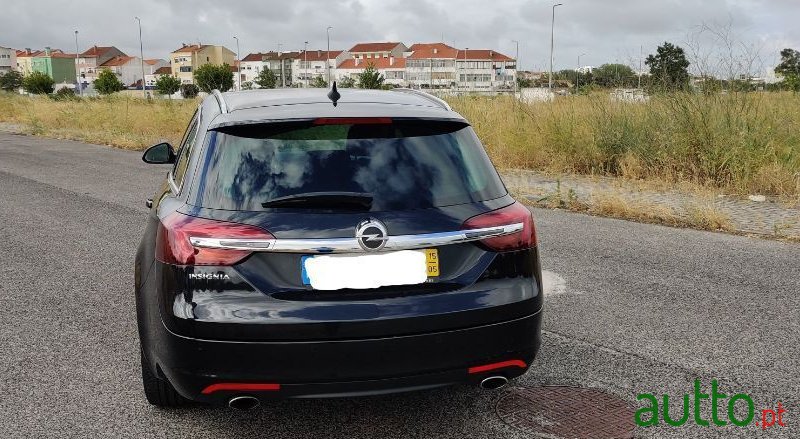 2015' Opel Insignia Sports Tourer photo #3