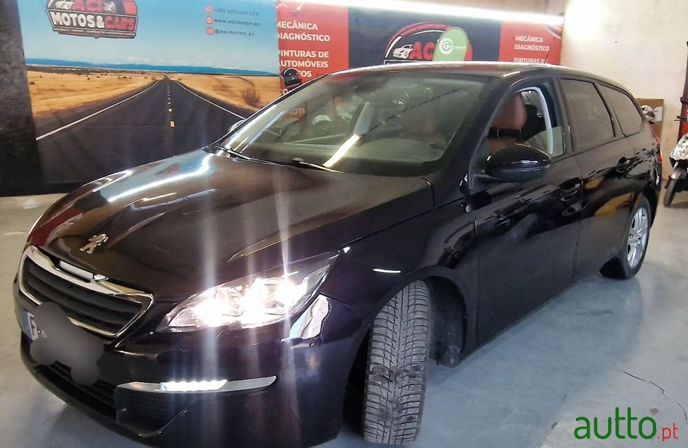 2015' Peugeot 308 Sw photo #5