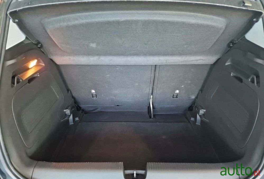 2021' Opel Crossland X photo #6