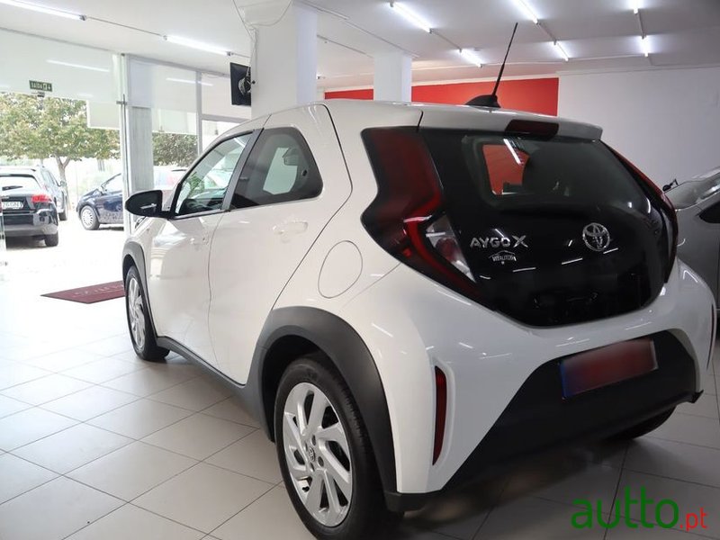 2023' Toyota Aygo X 1.0 Play photo #3