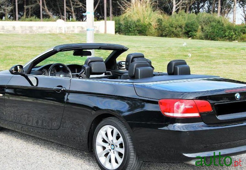 2009' BMW 320 D Cabrio - Gps- 177 Cv photo #2