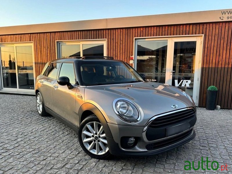2016' MINI Clubman One D photo #3