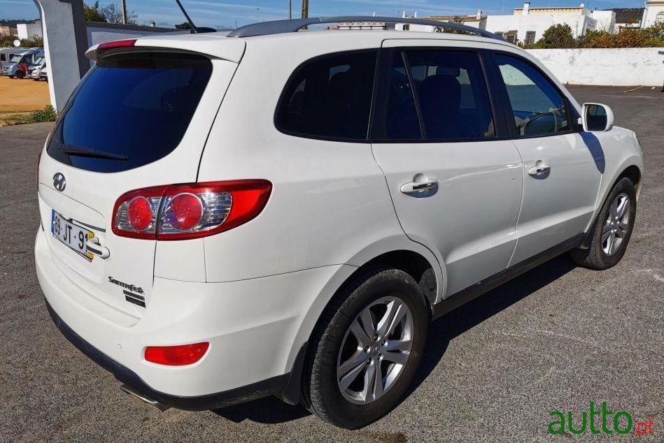 2010' Hyundai Santa Fe photo #1