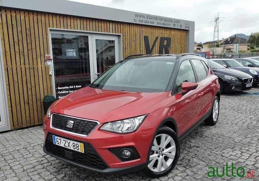 2020' SEAT Arona photo #2