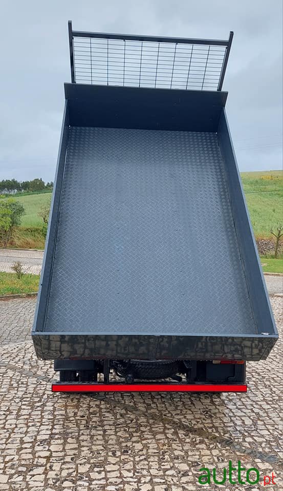 2006' Toyota Dyna photo #4