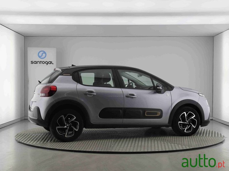 2023' Citroen C3 photo #3