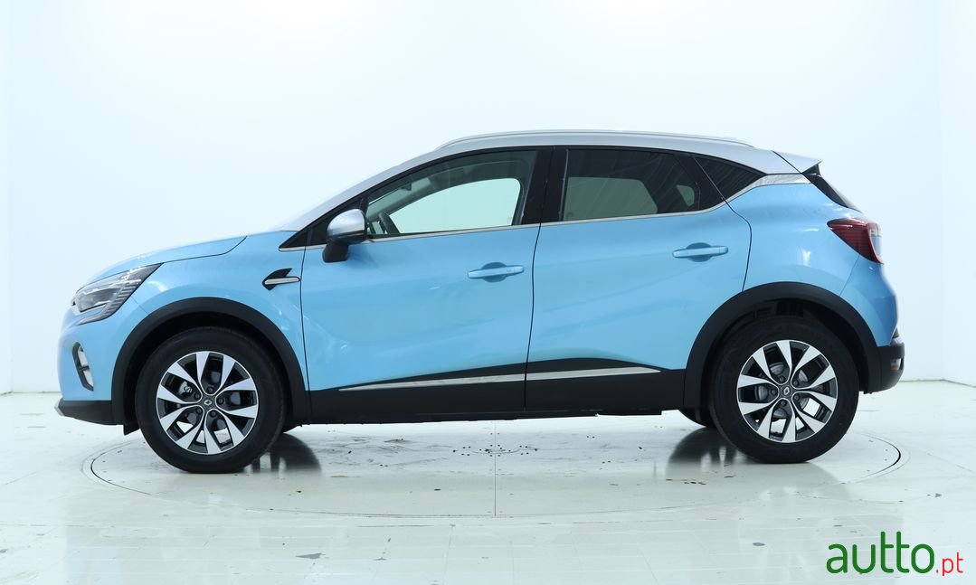 2021' Renault Captur photo #4
