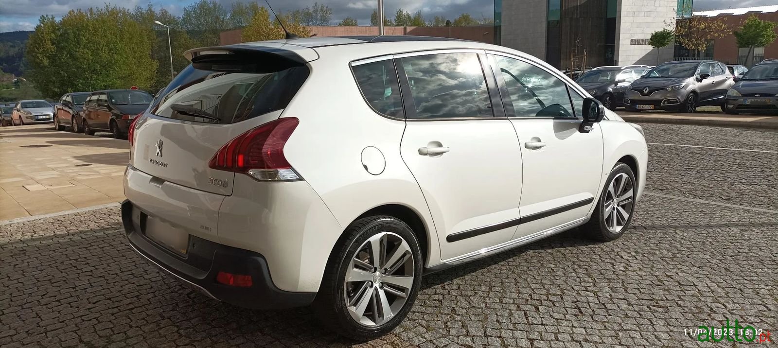 2014' Peugeot 3008 photo #5