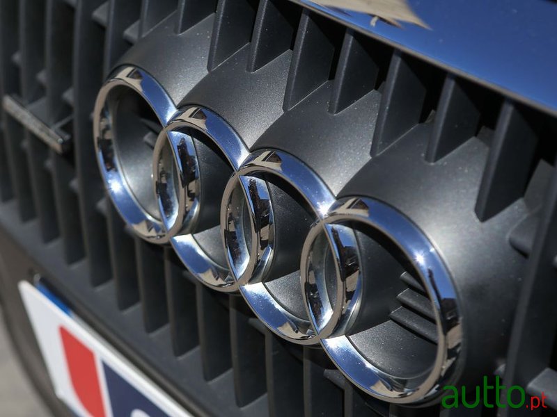2008' Audi Q5 photo #3