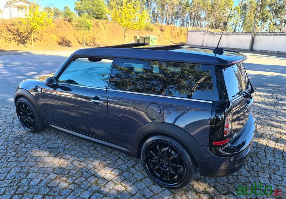 2013' MINI Clubman photo #3