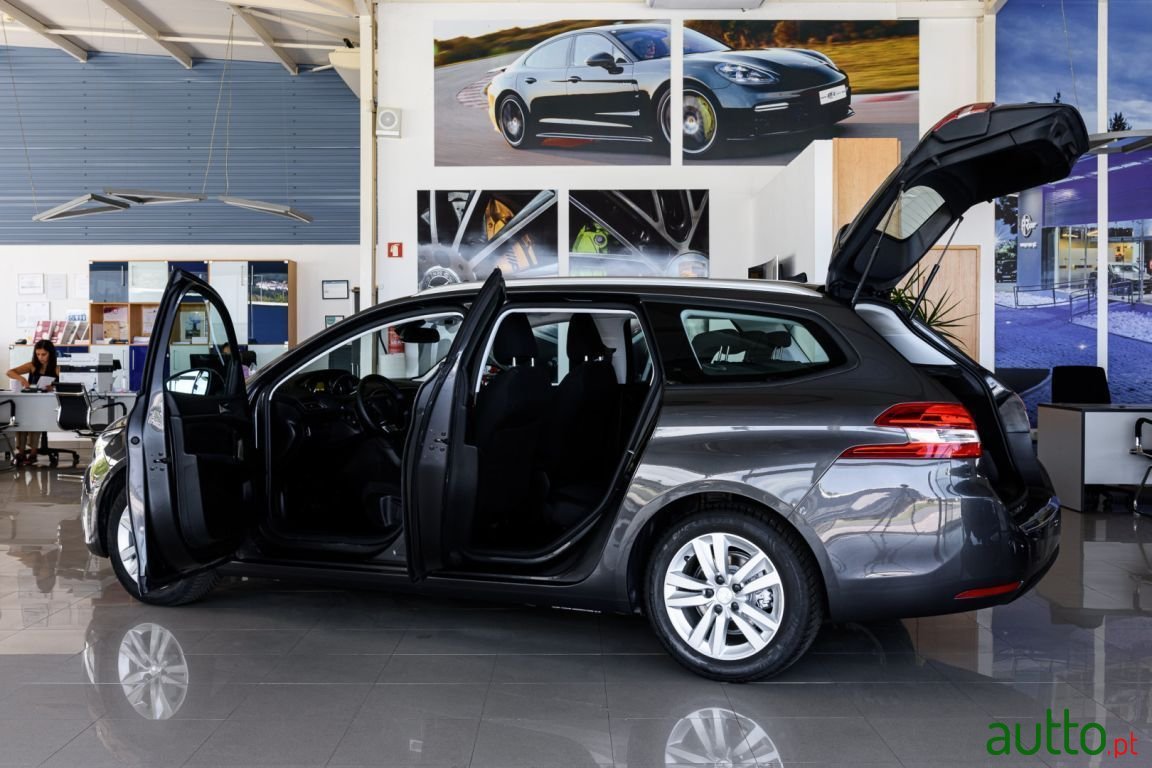 2019' Peugeot 308 Sw photo #4