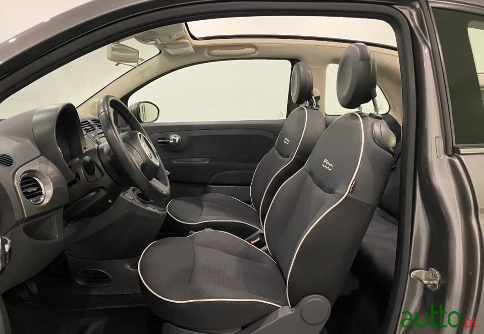 2015' Fiat 500C photo #5