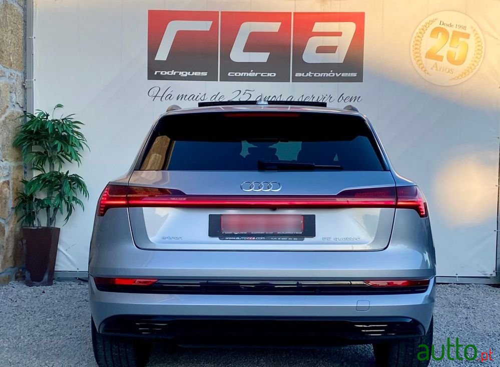 2020' Audi e-tron 55 Quattro S Line photo #4